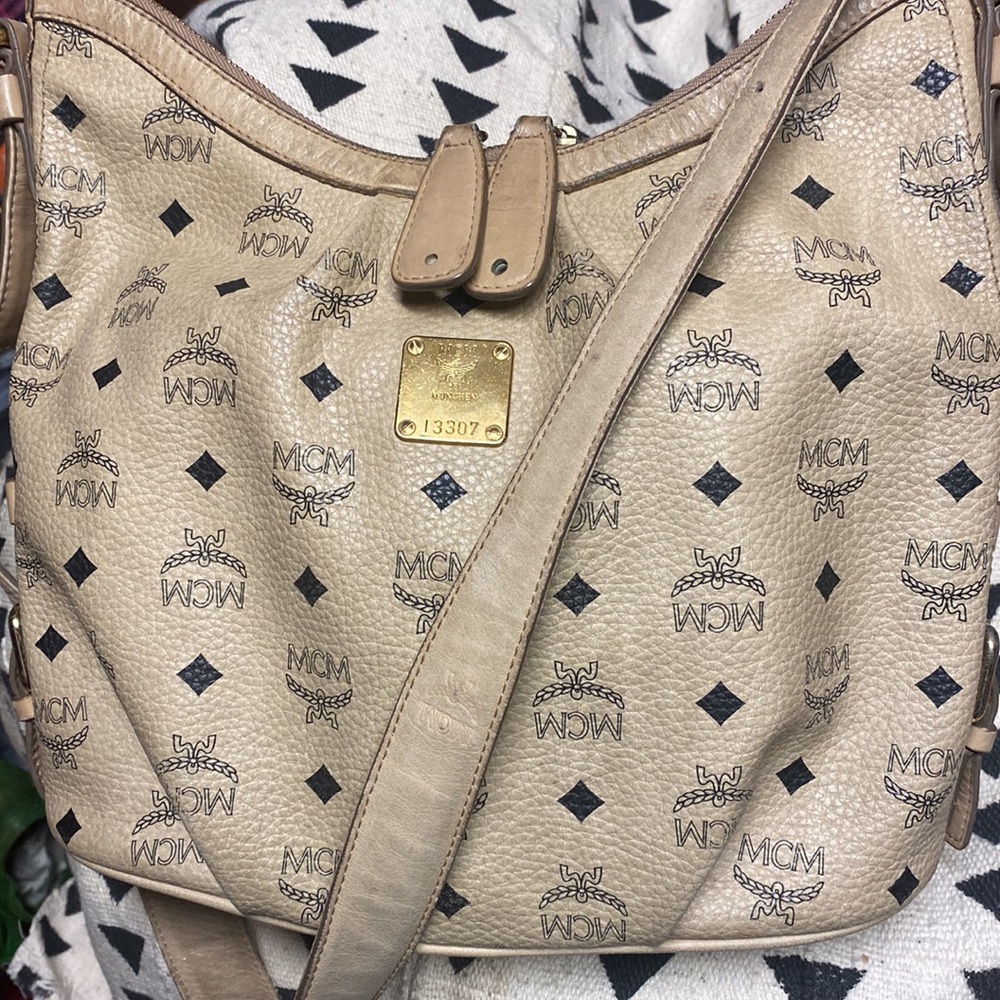 MCM Visetos Shoulder Bag - Picture 9 of 9